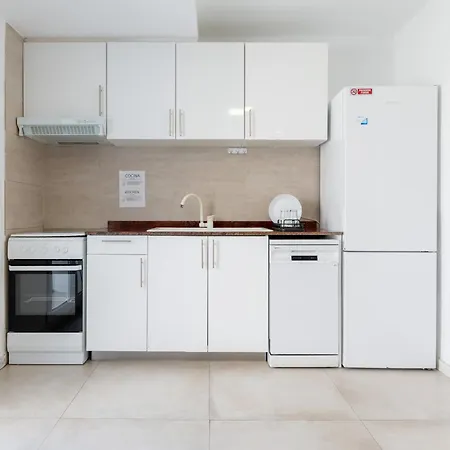 Higinio 2 * Valencia